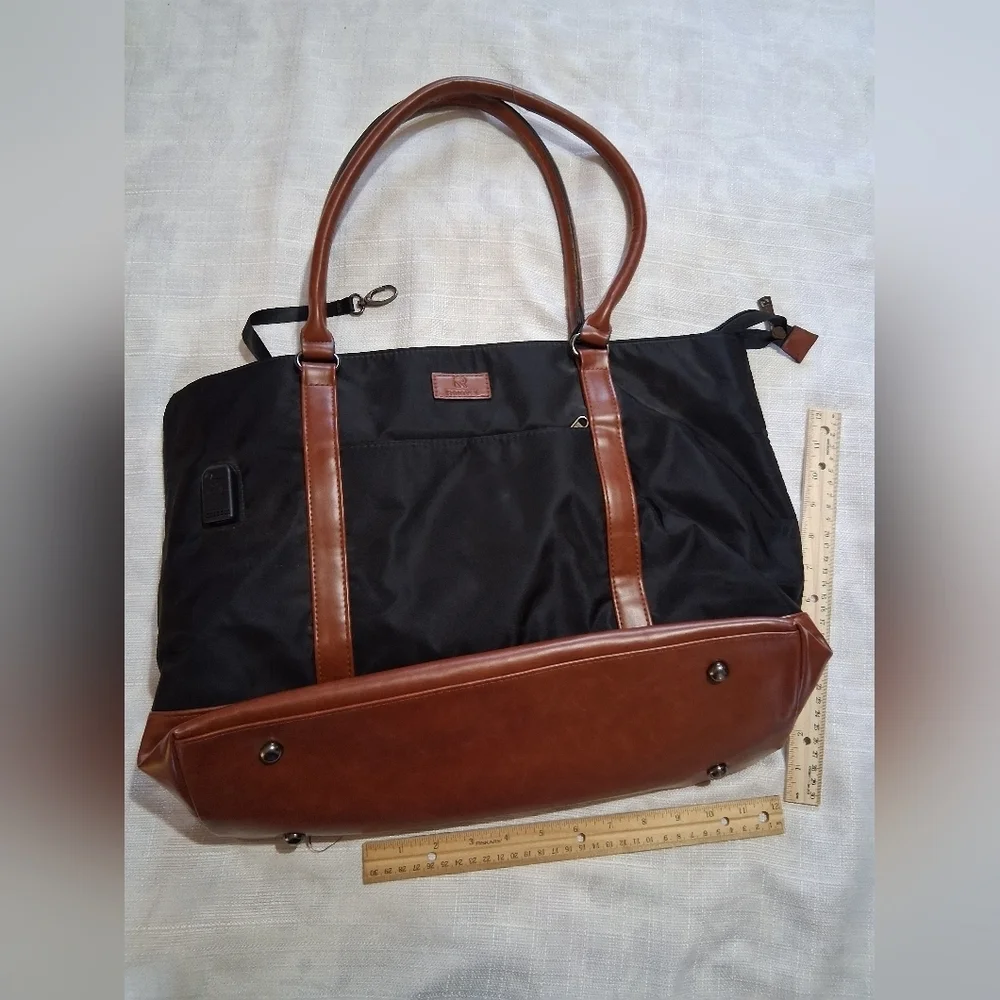 REIAVEL Black and Brown Tote Bag